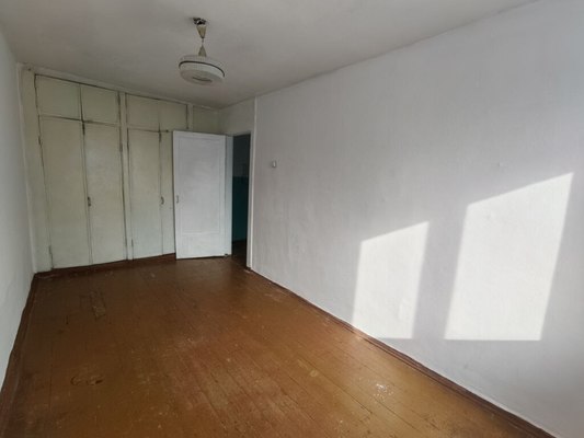 Продам двухкомнатную (2-комн.) квартиру, Климасенко (Заводской р-н) ул, 5к4, Новокузнецк г