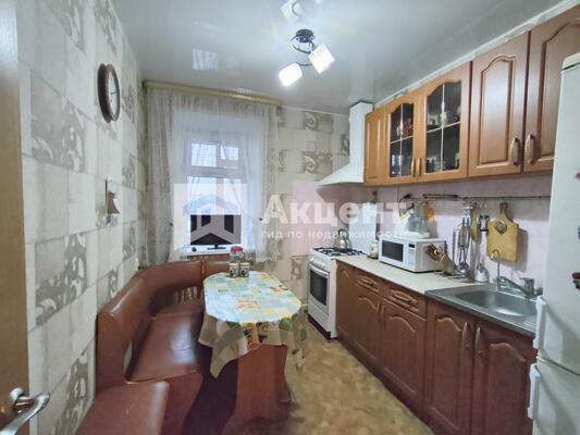 Продам трехкомнатную (3-комн.) квартиру, 3-я Чайковского ул, 6А, Иваново г