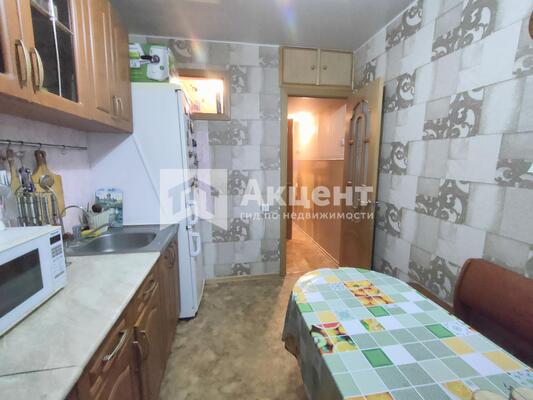 Продам трехкомнатную (3-комн.) квартиру, 3-я Чайковского ул, 6А, Иваново г