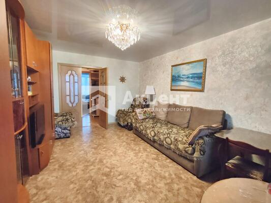 Продам трехкомнатную (3-комн.) квартиру, 3-я Чайковского ул, 6А, Иваново г