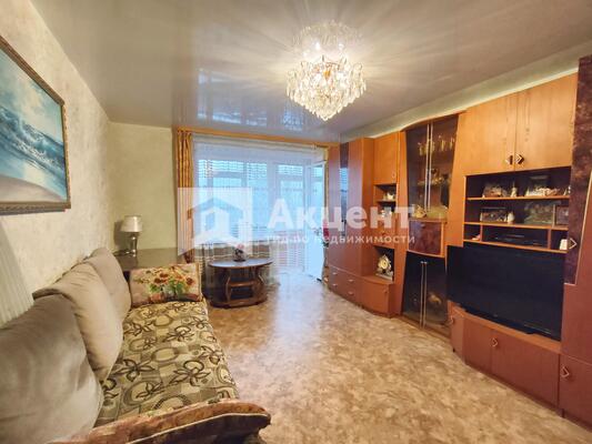 Продам трехкомнатную (3-комн.) квартиру, 3-я Чайковского ул, 6А, Иваново г