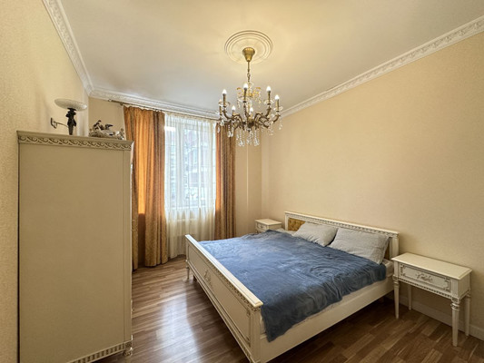 Сдам трехкомнатную (3-комн.) квартиру, Парковая ул, 4, Суханово д