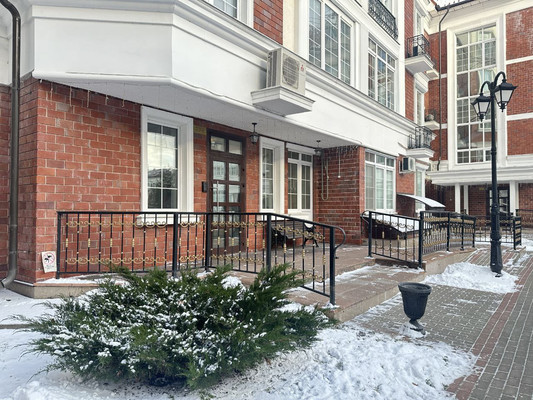 Сдам трехкомнатную (3-комн.) квартиру, Парковая ул, 4, Суханово д