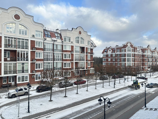 Сдам трехкомнатную (3-комн.) квартиру, Парковая ул, 4, Суханово д