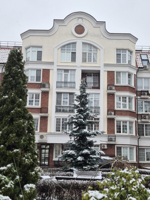 Сдам трехкомнатную (3-комн.) квартиру, Парковая ул, 4, Суханово д