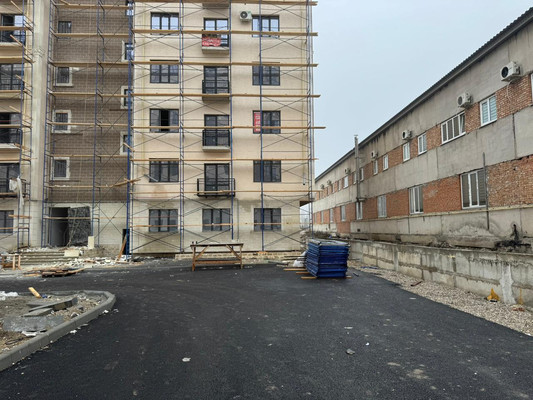 Продам трехкомнатную (3-комн.) квартиру, Кабардинская ул, 190, Нальчик г