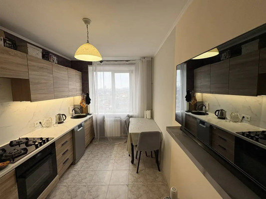 Продам двухкомнатную (2-комн.) квартиру, Симферопольская ул, 18, Краснодар г