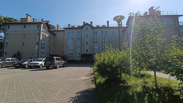 Продам двухкомнатную (2-комн.) квартиру, Тихомирова ул, 3, Светлогорск г