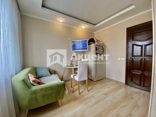 Продам трехкомнатную (3-комн.) квартиру, Мира ул, 69К3, Кохма г