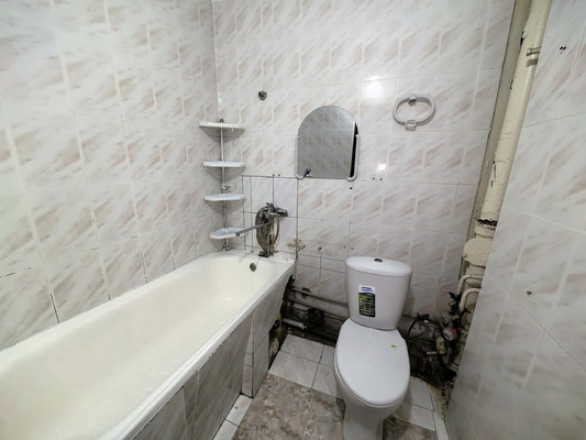 Продам однокомнатную (1-комн.) квартиру, Профсоюзная ул, 230, Вольный Аул кп