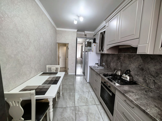 Продам двухкомнатную (2-комн.) квартиру, Ошнокова ул, 17кА, Нарткала г