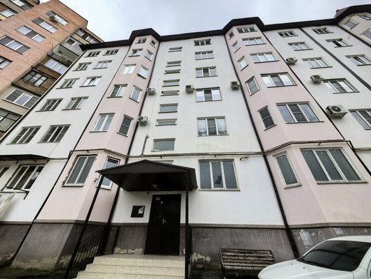 Продам двухкомнатную (2-комн.) квартиру, Ошнокова ул, 17кА, Нарткала г