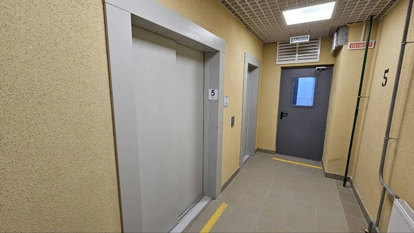 Продам двухкомнатную (2-комн.) квартиру, Северная ул, 21к1, Марушкино д