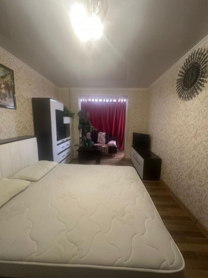 Сдам однокомнатную (1-комн.) квартиру, Ю.А.Гагарина ул, 2ка, Нальчик г