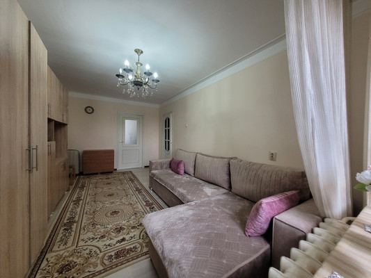 Продам двухкомнатную (2-комн.) квартиру, Угнич ул, 9, Баксан г