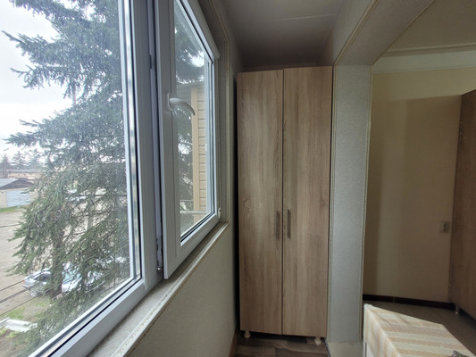 Продам двухкомнатную (2-комн.) квартиру, Угнич ул, 9, Баксан г