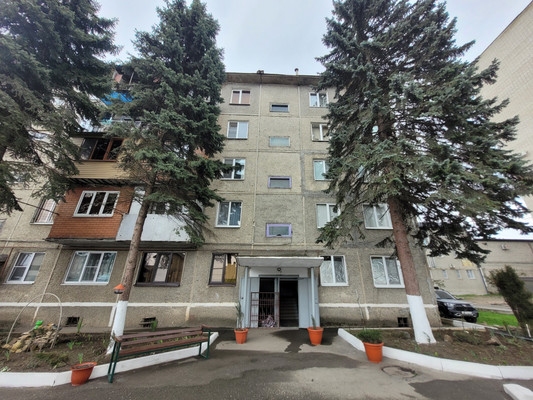 Продам двухкомнатную (2-комн.) квартиру, Угнич ул, 9, Баксан г