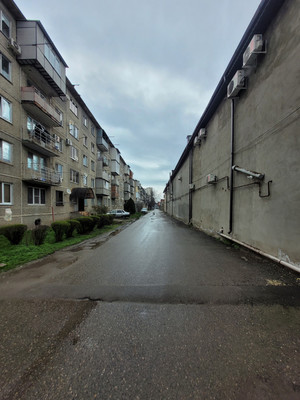 Продам двухкомнатную (2-комн.) квартиру, Угнич ул, 9, Баксан г