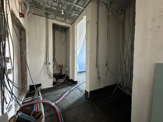 Продам трехкомнатную (3-комн.) квартиру, Зорге ул, 9к2, Москва г