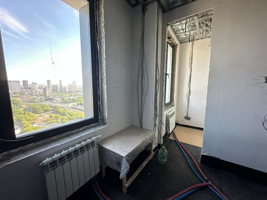 Продам трехкомнатную (3-комн.) квартиру, Зорге ул, 9к2, Москва г