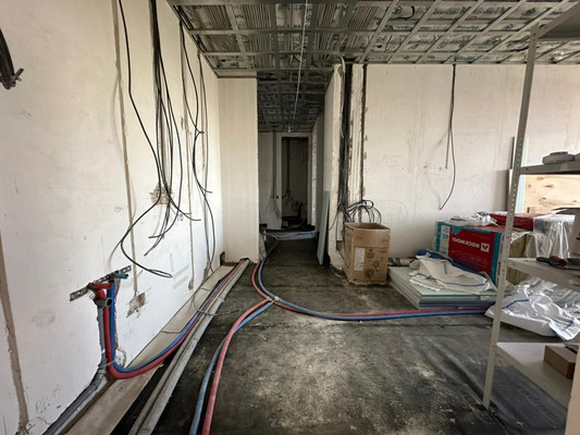 Продам трехкомнатную (3-комн.) квартиру, Зорге ул, 9к2, Москва г