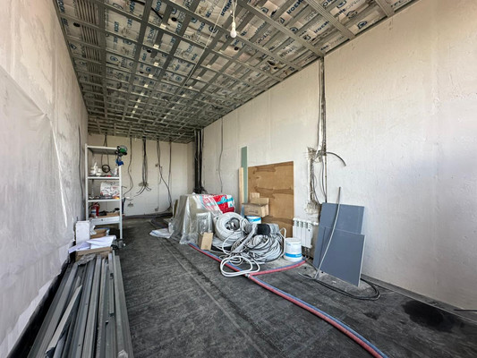 Продам трехкомнатную (3-комн.) квартиру, Зорге ул, 9к2, Москва г