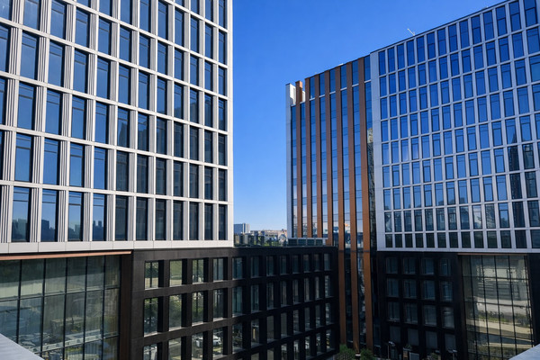 Продам однокомнатную (1-комн.) квартиру, Светланова ул, 11к2, Москва г