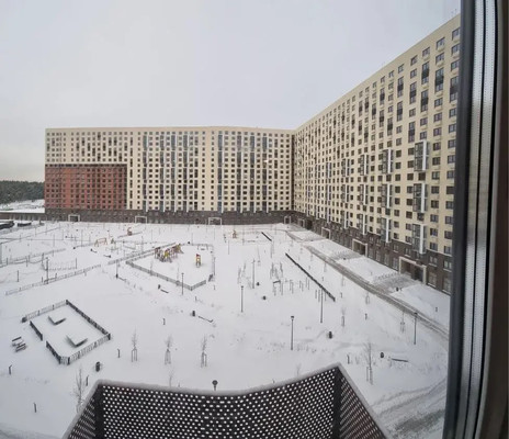 Продам двухкомнатную (2-комн.) квартиру, академика Северина (Мирный мкр.) ул, 13, Мирный п