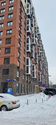 Продам двухкомнатную (2-комн.) квартиру, академика Северина (Мирный мкр.) ул, 13, Мирный п