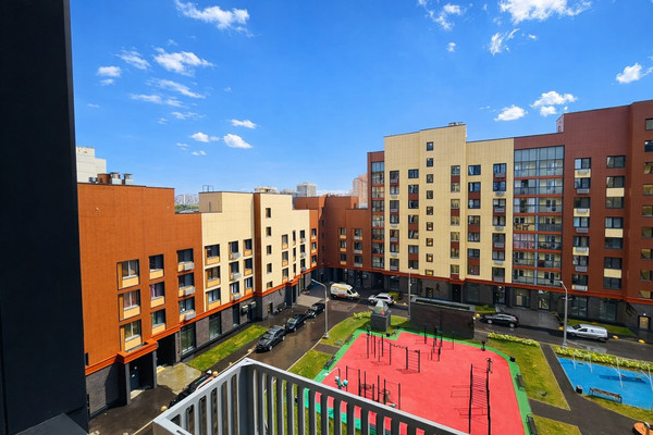 Продам двухкомнатную (2-комн.) квартиру, Кедрова ул, 16к3, Москва г