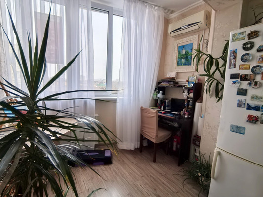 Продам однокомнатную (1-комн.) квартиру, Лазурная ул, 16, Анапа г