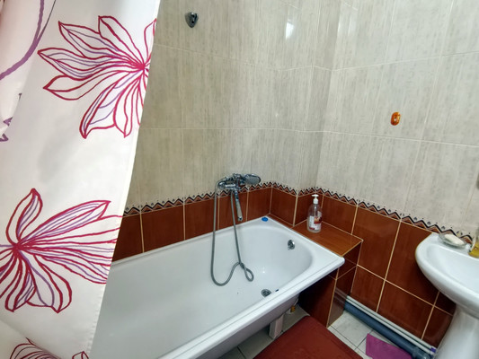 Продам однокомнатную (1-комн.) квартиру, Лазурная ул, 16, Анапа г