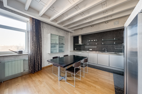 Продам трехкомнатную (3-комн.) квартиру, Авиационная ул, 79ка, Москва г