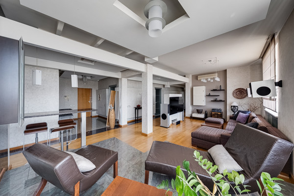 Продам трехкомнатную (3-комн.) квартиру, Авиационная ул, 79ка, Москва г