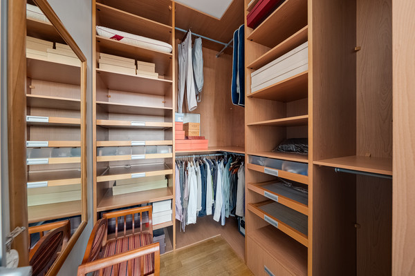 Продам трехкомнатную (3-комн.) квартиру, Авиационная ул, 79ка, Москва г