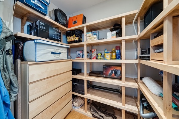 Продам трехкомнатную (3-комн.) квартиру, Авиационная ул, 79ка, Москва г