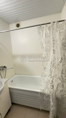 Продам однокомнатную (1-комн.) квартиру, Рождественская ул, 33, Москва г