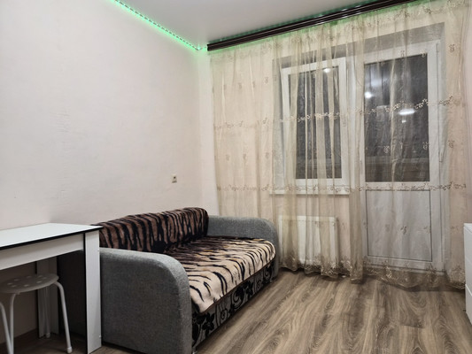 Продам однокомнатную (1-комн.) квартиру, Красина ул, 53, Цемдолина с