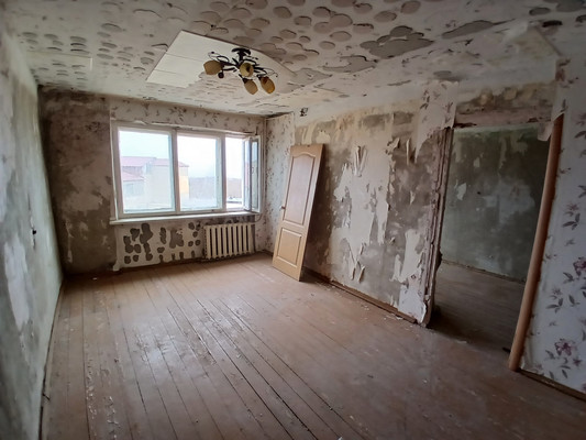 Продам трехкомнатную (3-комн.) квартиру, Советская ул, 4, Дунай п