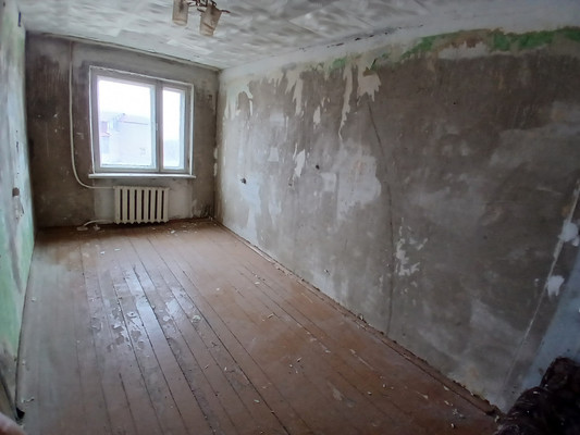 Продам трехкомнатную (3-комн.) квартиру, Советская ул, 4, Дунай п