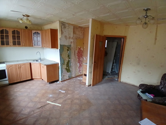 Продам трехкомнатную (3-комн.) квартиру, Советская ул, 4, Дунай п