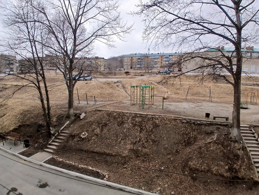 Продам трехкомнатную (3-комн.) квартиру, Советская ул, 4, Дунай п