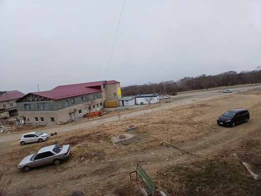 Продам трехкомнатную (3-комн.) квартиру, Советская ул, 4, Дунай п