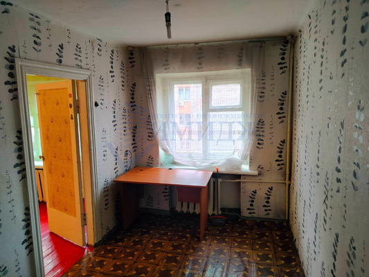 Продам двухкомнатную (2-комн.) квартиру, Сурикова ул, 36, Красноярск г