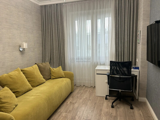 Продам трехкомнатную (3-комн.) квартиру, Юности ул, 9, Люберцы г