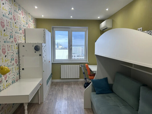 Продам трехкомнатную (3-комн.) квартиру, Юности ул, 9, Люберцы г