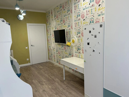 Продам трехкомнатную (3-комн.) квартиру, Юности ул, 9, Люберцы г