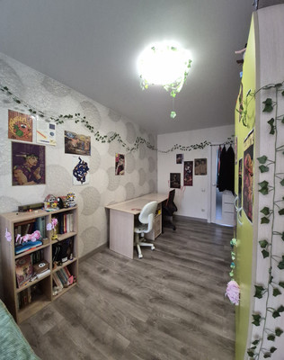 Продам трехкомнатную (3-комн.) квартиру, Авиационный проезд, 13, Пушкино г