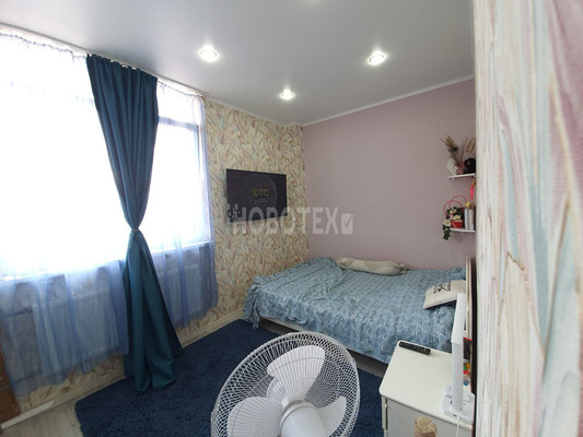 Продам однокомнатную (1-комн.) квартиру, Ярославского ул, 132р, Горячий Ключ г