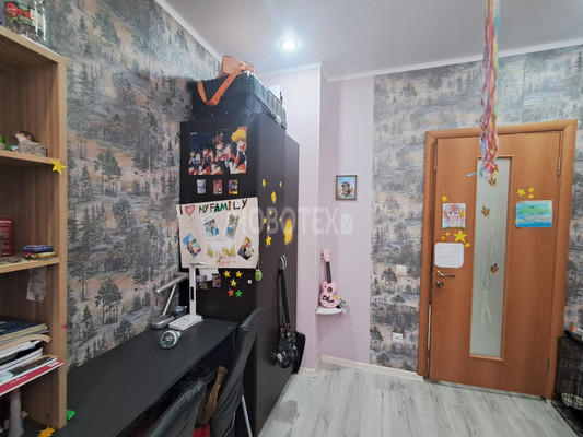 Продам однокомнатную (1-комн.) квартиру, Ярославского ул, 132р, Горячий Ключ г